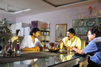 Hrudayam Ekkadunnadi Stills